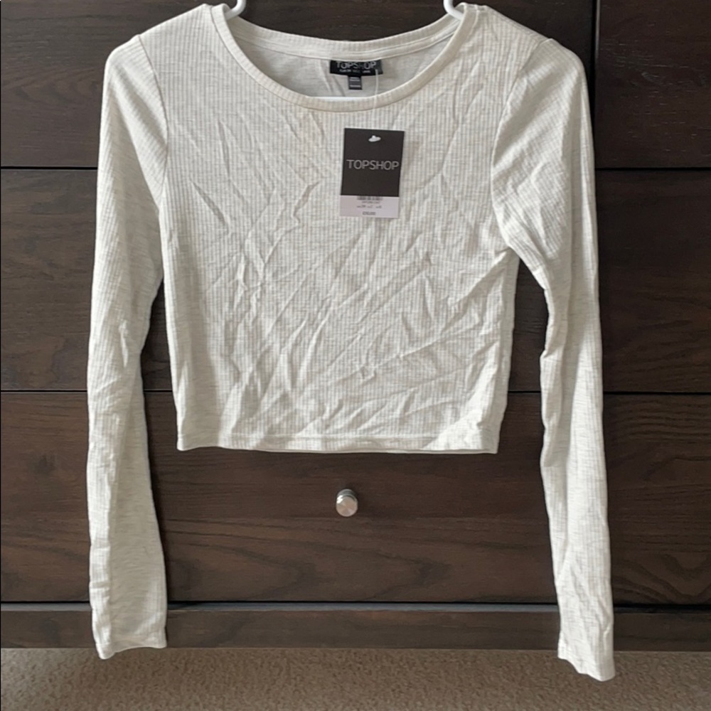Tops hoo crop top